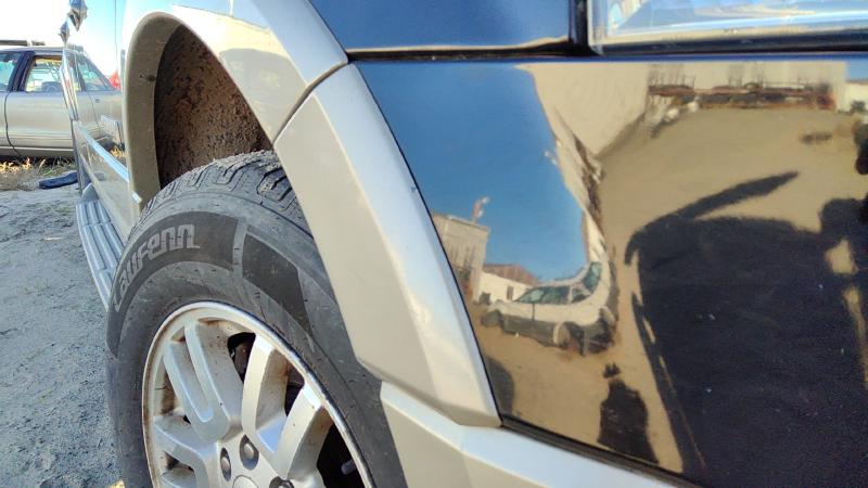 2007-2017 Ford Expedition Fender Moulding RH