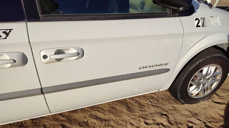 2001-2003 Dodge Caravan Front Door RH