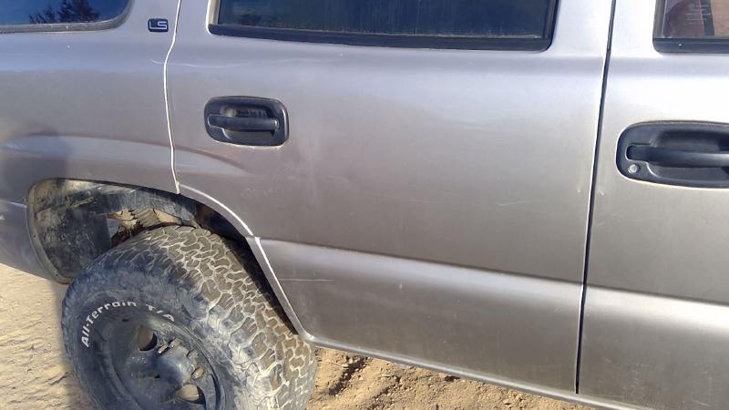 2000-2006 Chevrolet Tahoe Rear Door RH