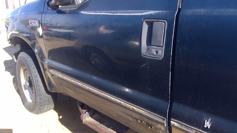 1999-2007 Ford F250 Super Duty Pickup Front Door LH
