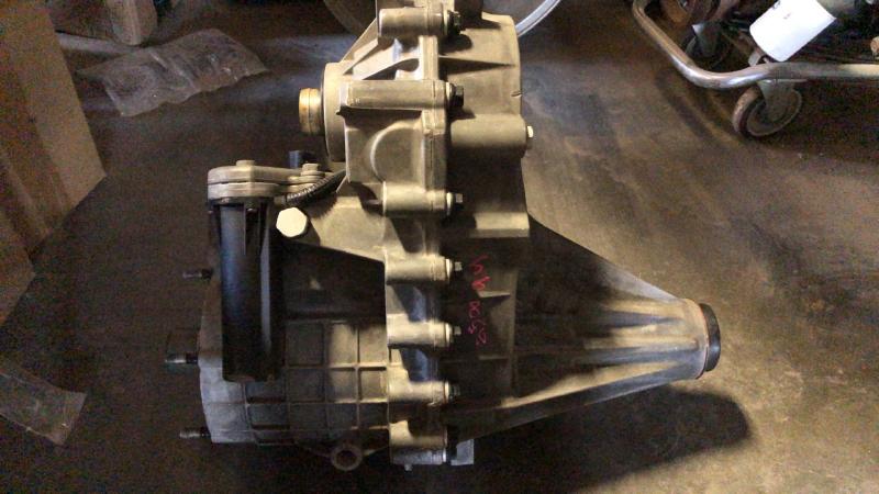 2001-2002 Chevrolet 2500 Silverado Pickup Transfer Case
