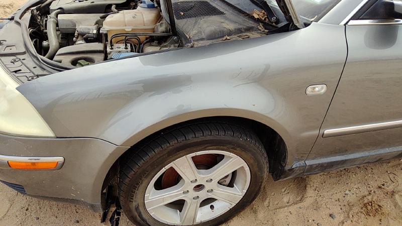 2001-2004 (discontinued) Passat Fender LH
