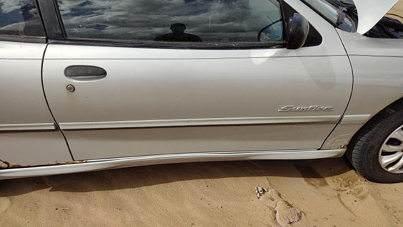 1995-2005 Pontiac Sunfire Front Door RH