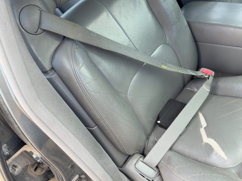 1998-2004 Cadillac Seville Front Seat Belt RH