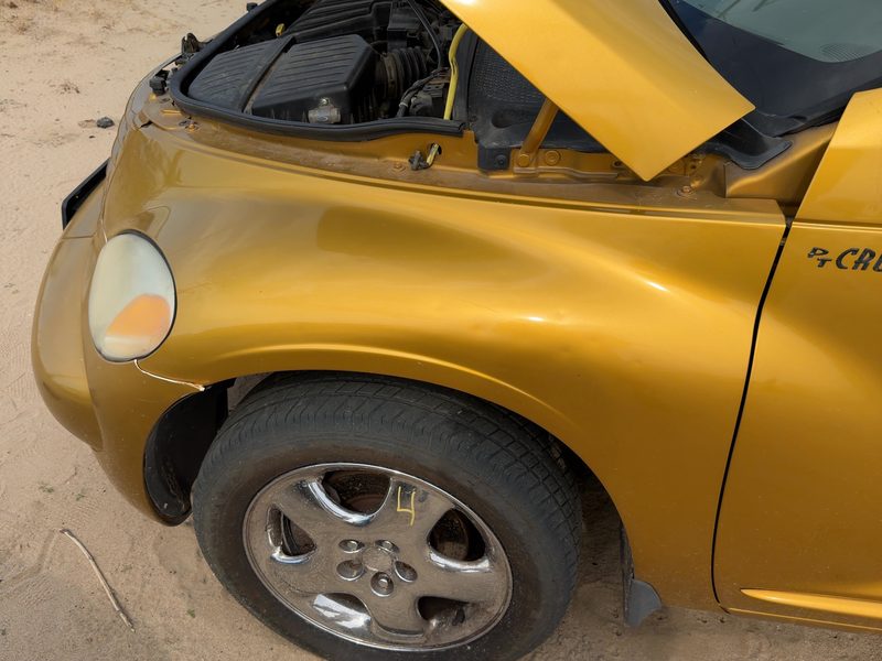 2001-2005 Pt Cruiser Fender LH