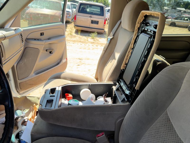 2003-2007 Chevrolet 2500 Silverado Pickup Front Seat