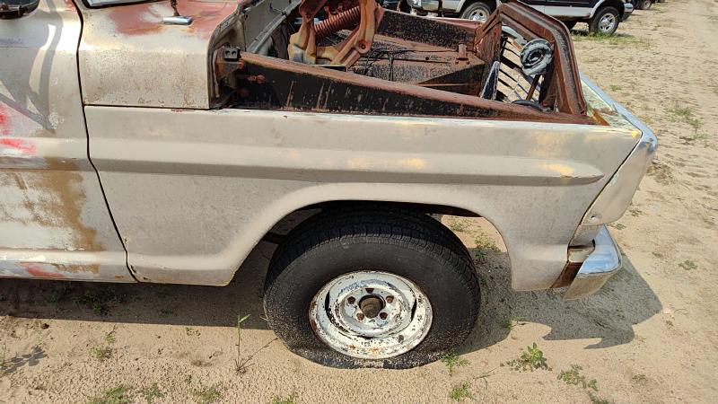 1972-2067 Ford Pickup F100 Series Fender RH