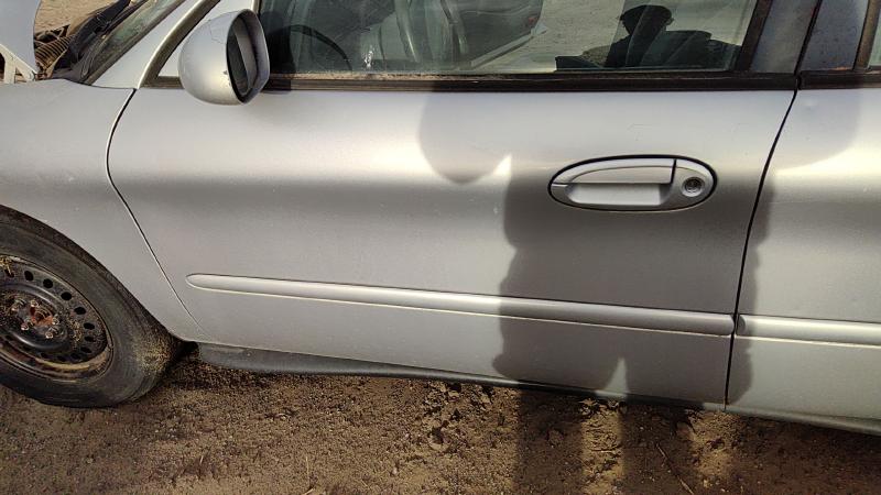 1996-1999 Ford Taurus(see Also Taurus X) Front Door LH