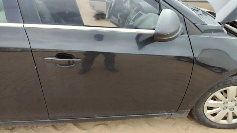 2011-2012 Chevrolet Cruze Front Door RH