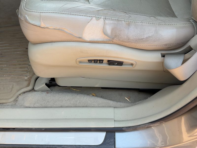 2003 Infiniti FX Series Seat Track LH