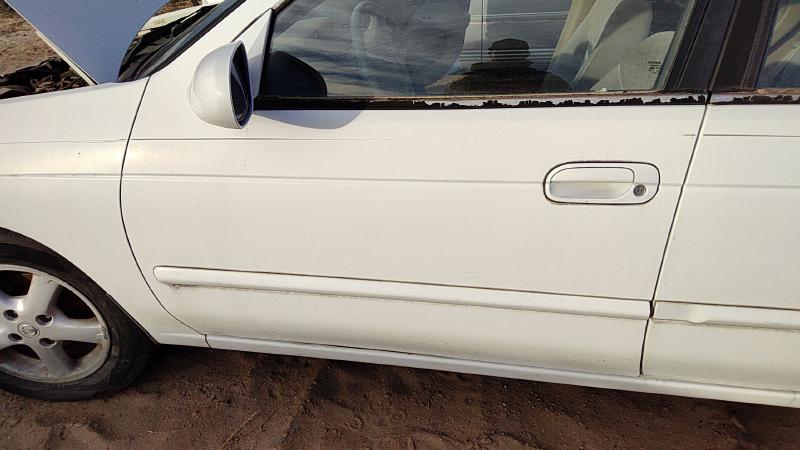 2000-2006 Nissan Sentra Front Door LH