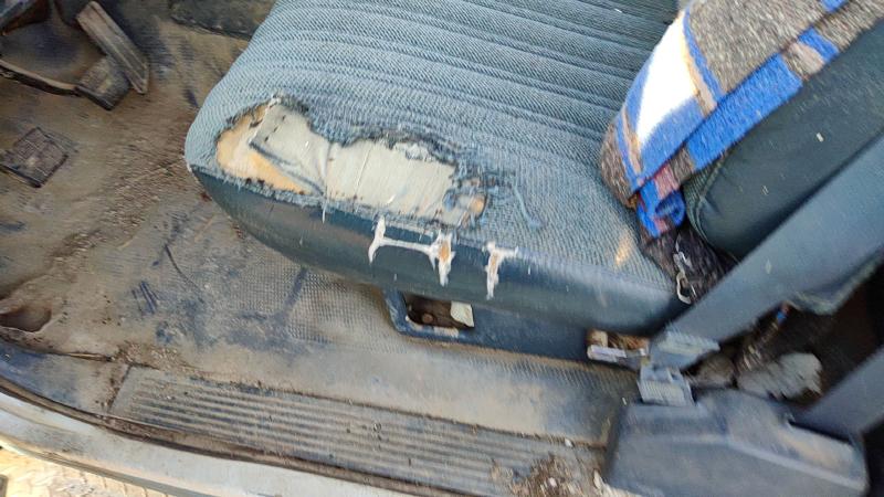 1993 GMC Pickup 2500 Series Front Seat