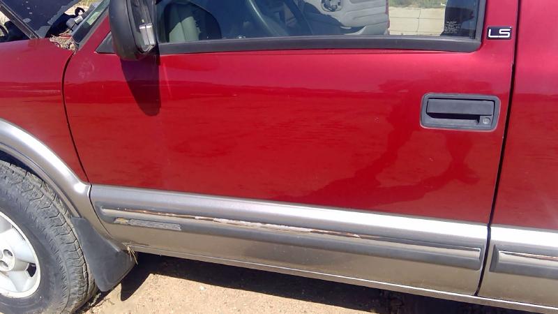 1998-2005 Blazer S10/jimmy S15 Front Door LH