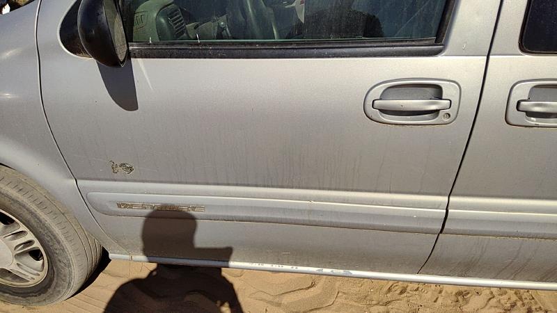 1997-2004 Chevrolet Venture Front Door LH