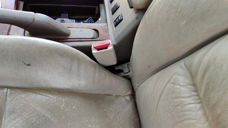 2004-2008 Nissan Maxima Front Seat Belt