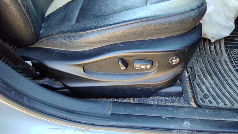 2004 BMW X3 Seat Track