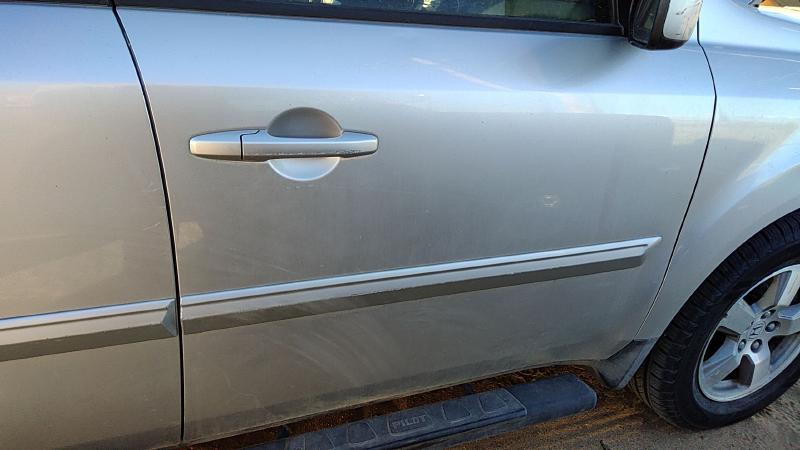 2009-2015 Honda Pilot Front Door RH