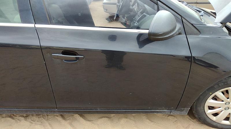 2011-2012 Chevrolet Cruze Front Door RH