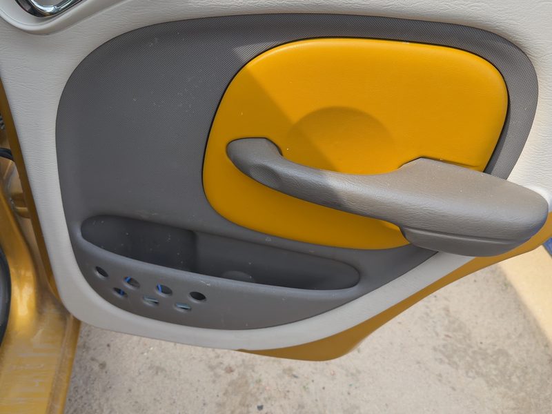2001-2002 Pt Cruiser Rear Door Trim Panel RH