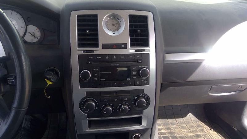 2008-2010 Chrysler 300 Dash Panel