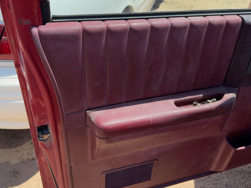 1990 S10/s15/sonoma Pickup Front Door Trim Panel LH