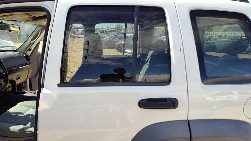 2002-2007 Jeep Liberty Rear Door LH