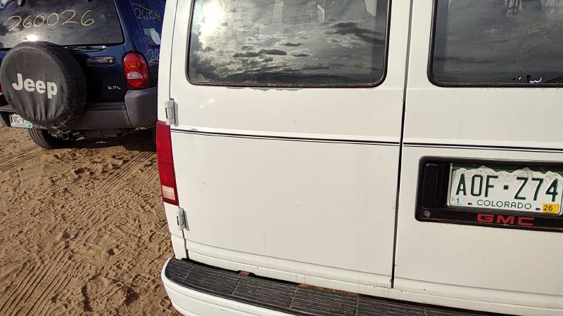 1985-1997 GMC Safari Back Door LH