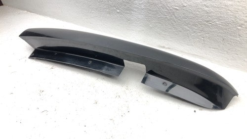 1992-1994 Chevy Suburban Driver Left Rear Moulding On Corner Panel Oem