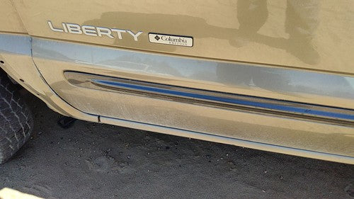 02-07 Jeep Liberty Driver Left Front Moulding From Door Oem Trim Strip Khaki Pjc