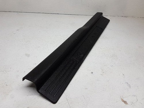 2005 Ford Mustang Passenger Sill Trim Black Right Lower Panel 4R33-6313200-Blw