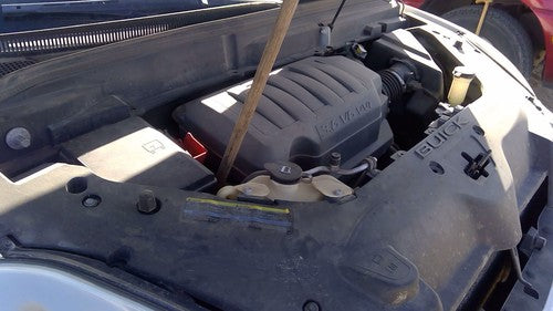 2008 Buick Enclave Driver Left Rear Moulding On Quarter Panel Oem 15839679