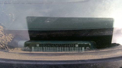 05-07 Silverado 1500 Trim Bezel Around Speedometer Dash Surround Panel Gray 69V