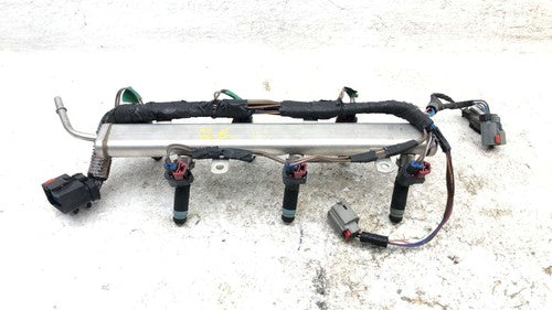 01-07 Town Country Complete Fuel Rail With Injectors Set Loaded Oem 3.8L