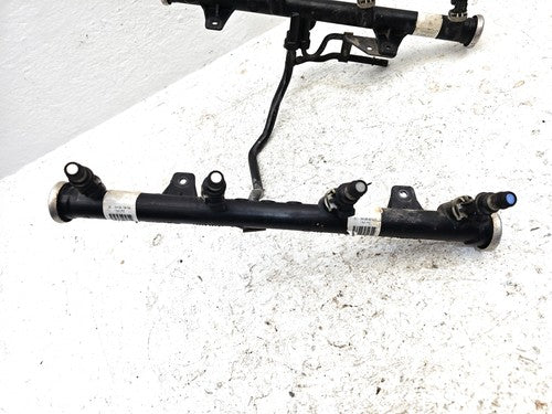01-07 Silverado 1500 Complete Fuel Rail With Injectors Set Loaded Oem 5.3L 4X4