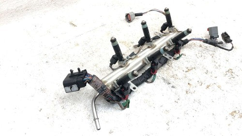 01-07 Town Country Complete Fuel Rail With Injectors Set Loaded Oem 3.8L