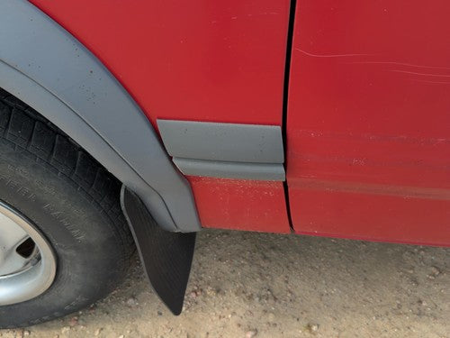 1991-1993 Dodge Dakota Driver Left Moulding From Fender Oem Trim Strip