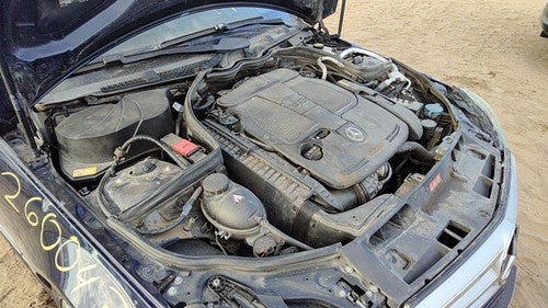 12-15 C300 Complete Air Intake Cleaner Filter Box Housing With Tube Oem 3.5L
