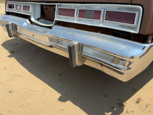 1974-1976 Chevy Impala Chrome Rear Bumper With Mount Brackets Oem 00339260