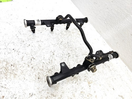 01-07 Silverado 1500 Complete Fuel Rail With Injectors Set Loaded Oem 5.3L 4X4