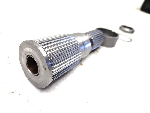 2002 Sierra 2500 Hd 4X4 Transmission Output Shaft 6 5/8 29 Spl Allison 1000