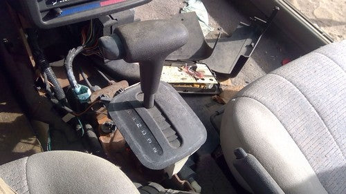 95-01 Saturn Sw2 Floor Shifter Lever Assembly Shift Unit Automatic Transmission