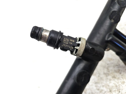 01-07 Silverado 1500 Complete Fuel Rail With Injectors Set Loaded Oem 5.3L 4X4