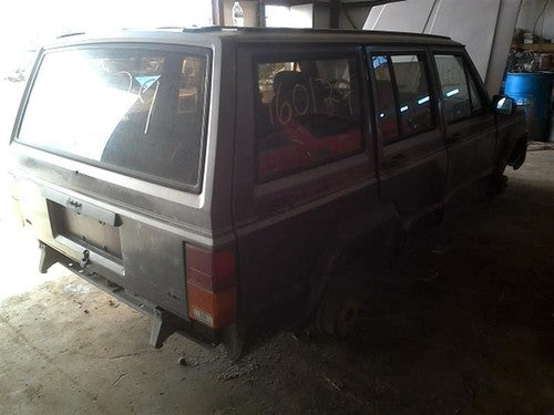 1990 Jeep Cherokee 4.0L Oem Valve Cover