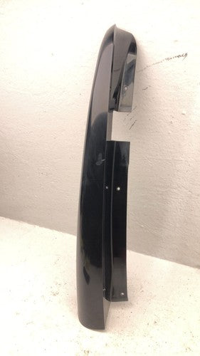 1992-1994 Chevy Suburban Driver Left Rear Moulding On Corner Panel Oem