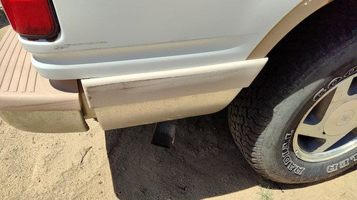 1991-1994 Ford Explorer Passenger Right Rear Moulding On Quarter Panel Oem White