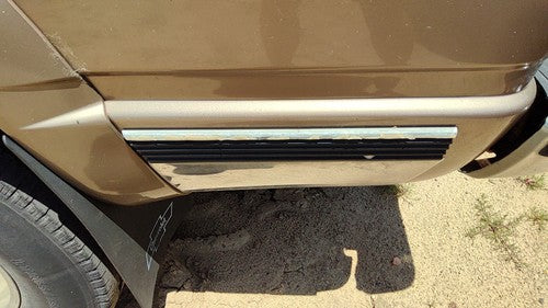 1995-1998 Silverado 2500 Driver Left Rear Moulding On Box Oem