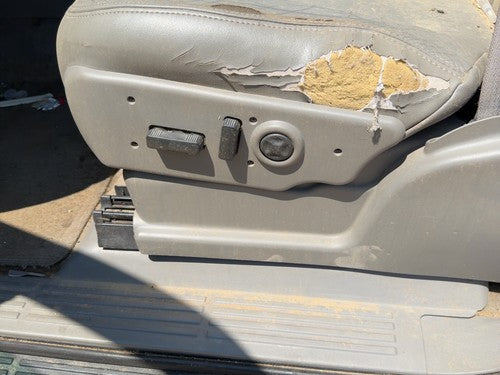 05 Suburban 1500 Driver Left Side Power Seat Switch With Trim Panel Oem Gray 92I