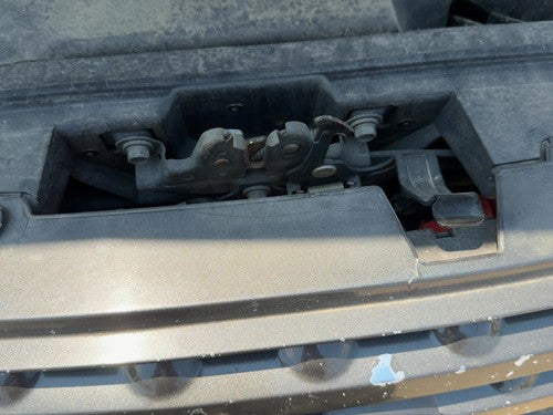 2003-2006 Infinity Fx45 Hood Latch Assembly With Bracket Oem 62500Cg00A