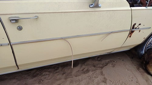 77-84 Cadillac Deville Passenger Right Front Moulding From Door Oem Trim Strip