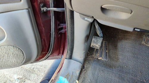 1997-2002 Ford Expedition Driver Left Lower Kick Trim Panel Oem Gray F2